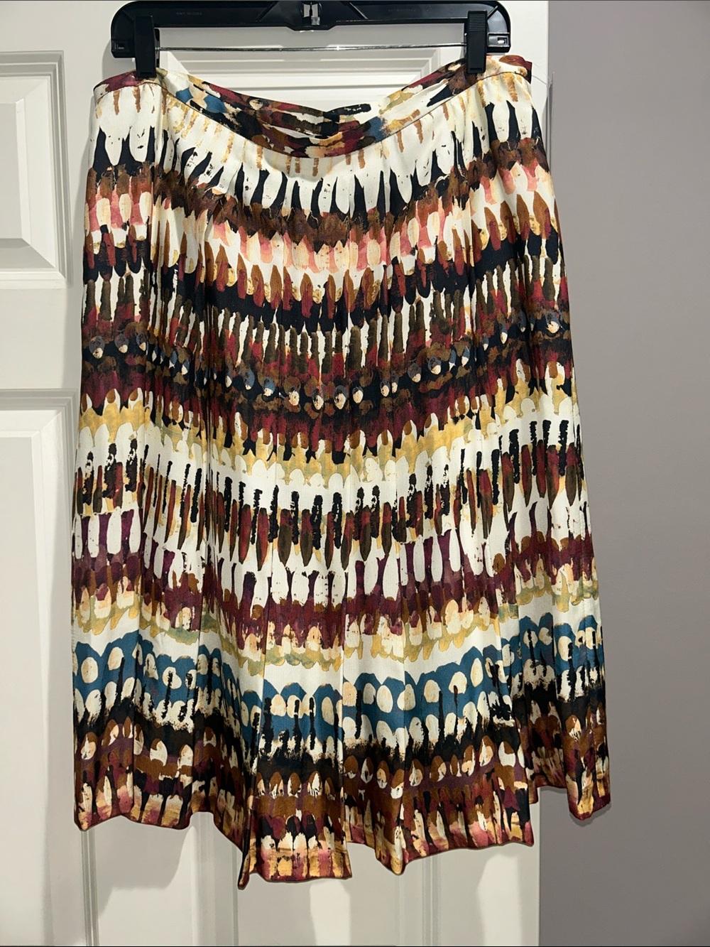 NWT $398 Lafayette 148 Pleated Skirt Size 14